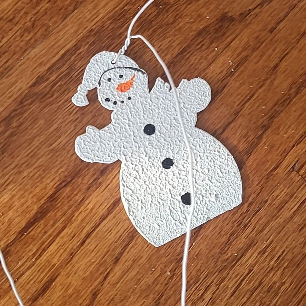 Metal Snowflake & Snowman Mantel Tree Garland - 8.5 Feet